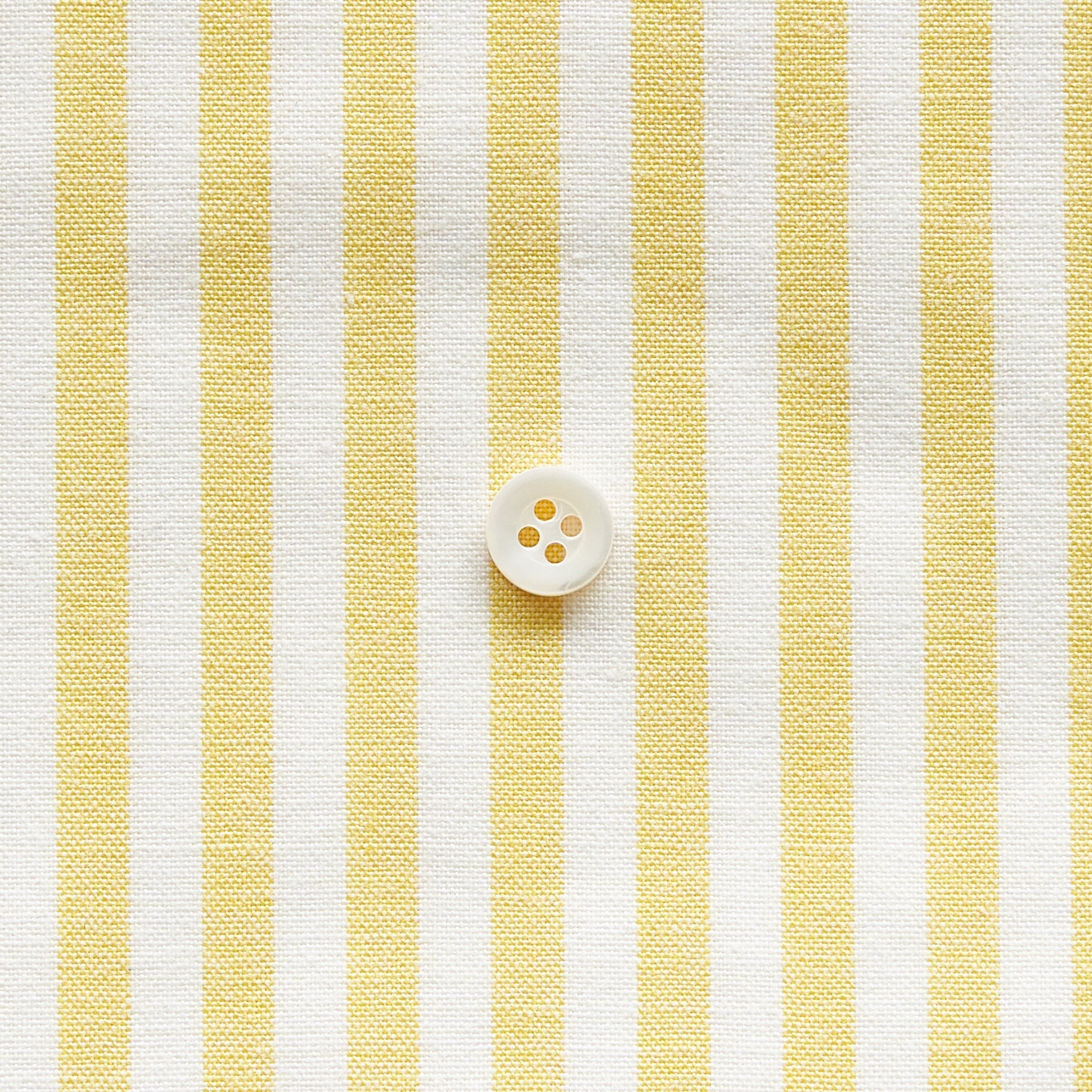 綿ポリダンガリー ストライプ#柄の大きさ_5mm#カラー_#104 イエロー