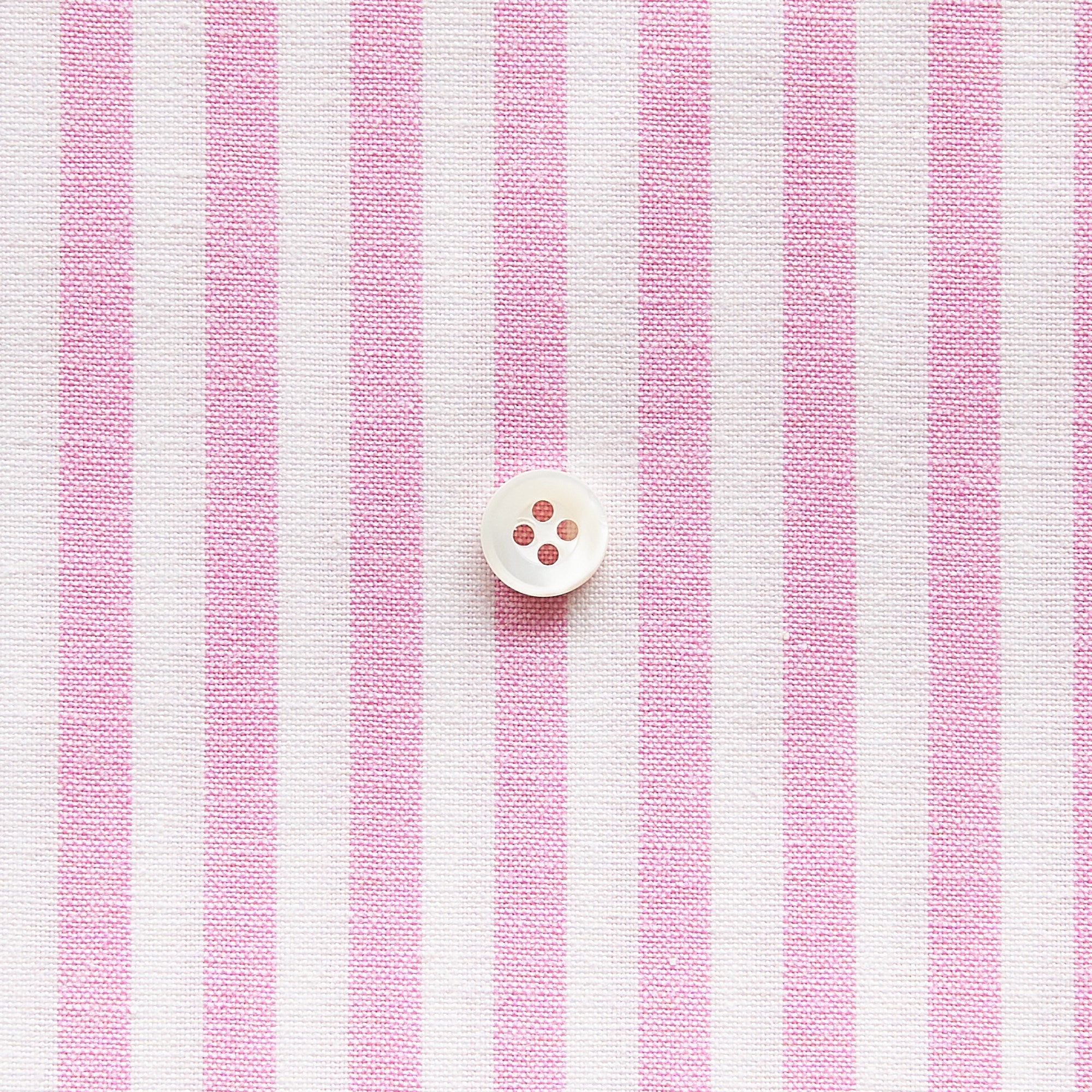 綿ポリダンガリー ストライプ#柄の大きさ_5mm#カラー_#122 コスモスピンク