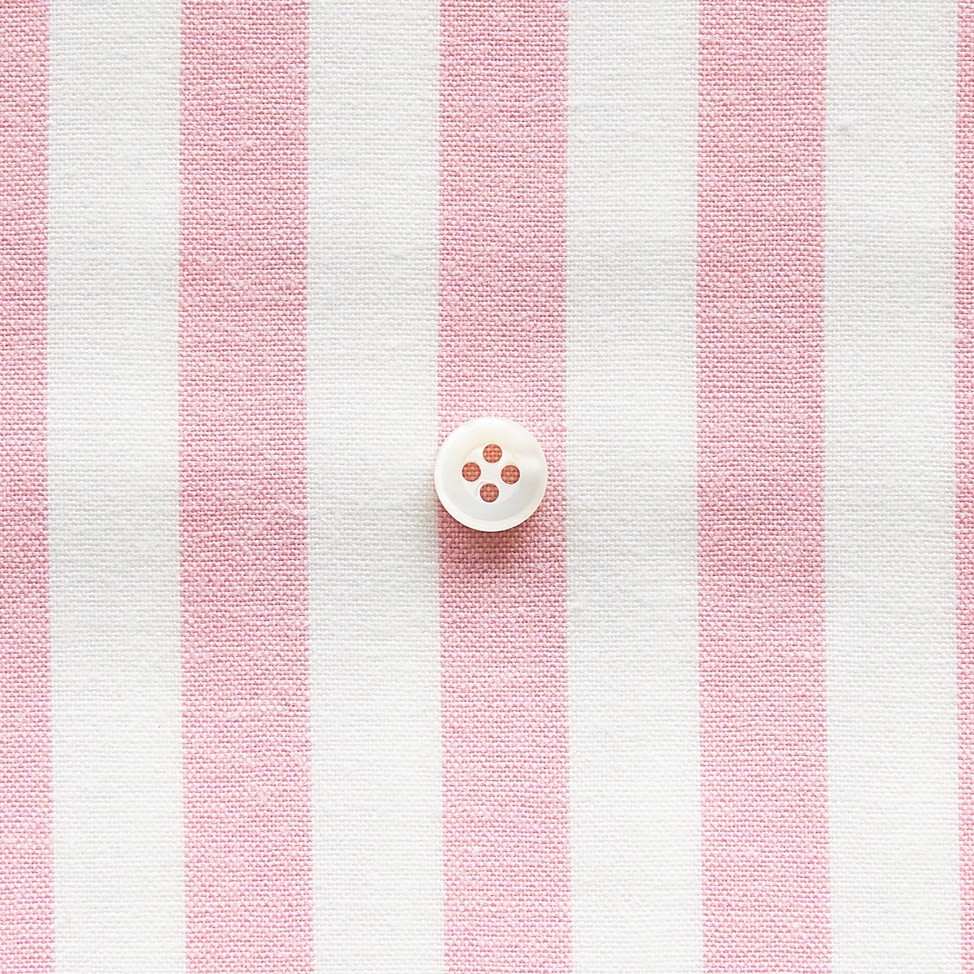 綿ポリダンガリー ストライプ#柄の大きさ_12mm#カラー_#109 ピンク