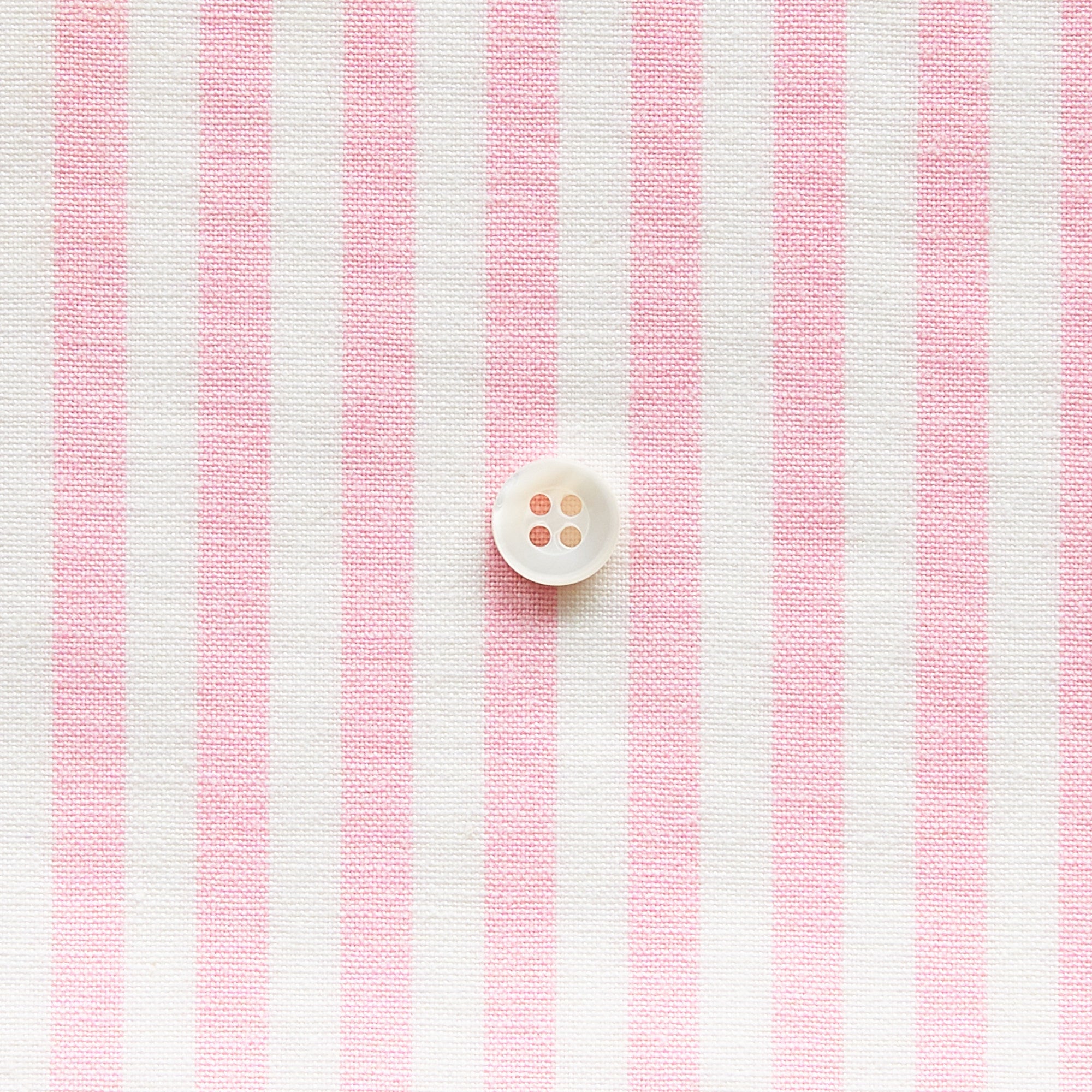 綿ポリダンガリー ストライプ#柄の大きさ_5mm#カラー_#109 ピンク