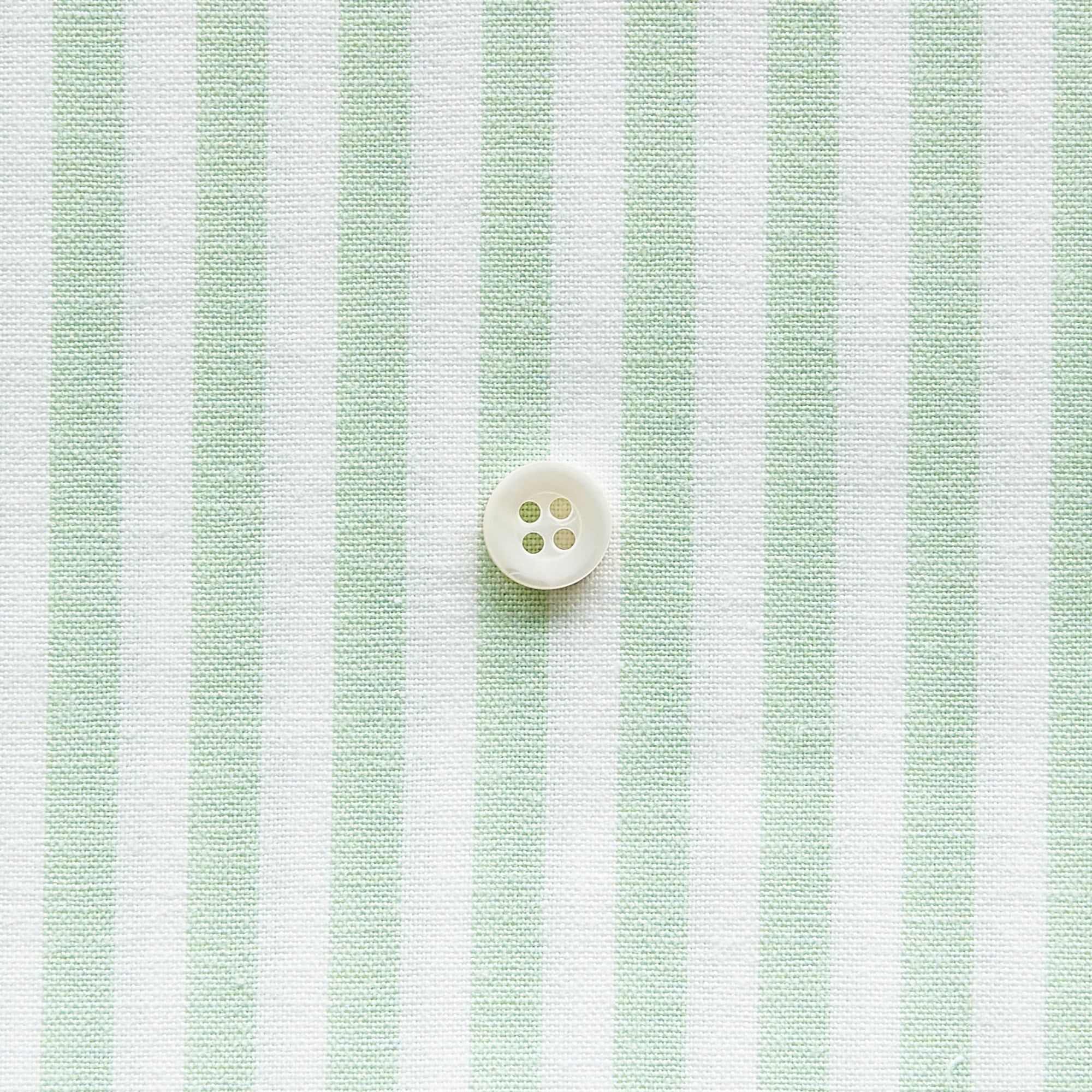 綿ポリダンガリー ストライプ#柄の大きさ_5mm#カラー_#126 スプリンググリーン