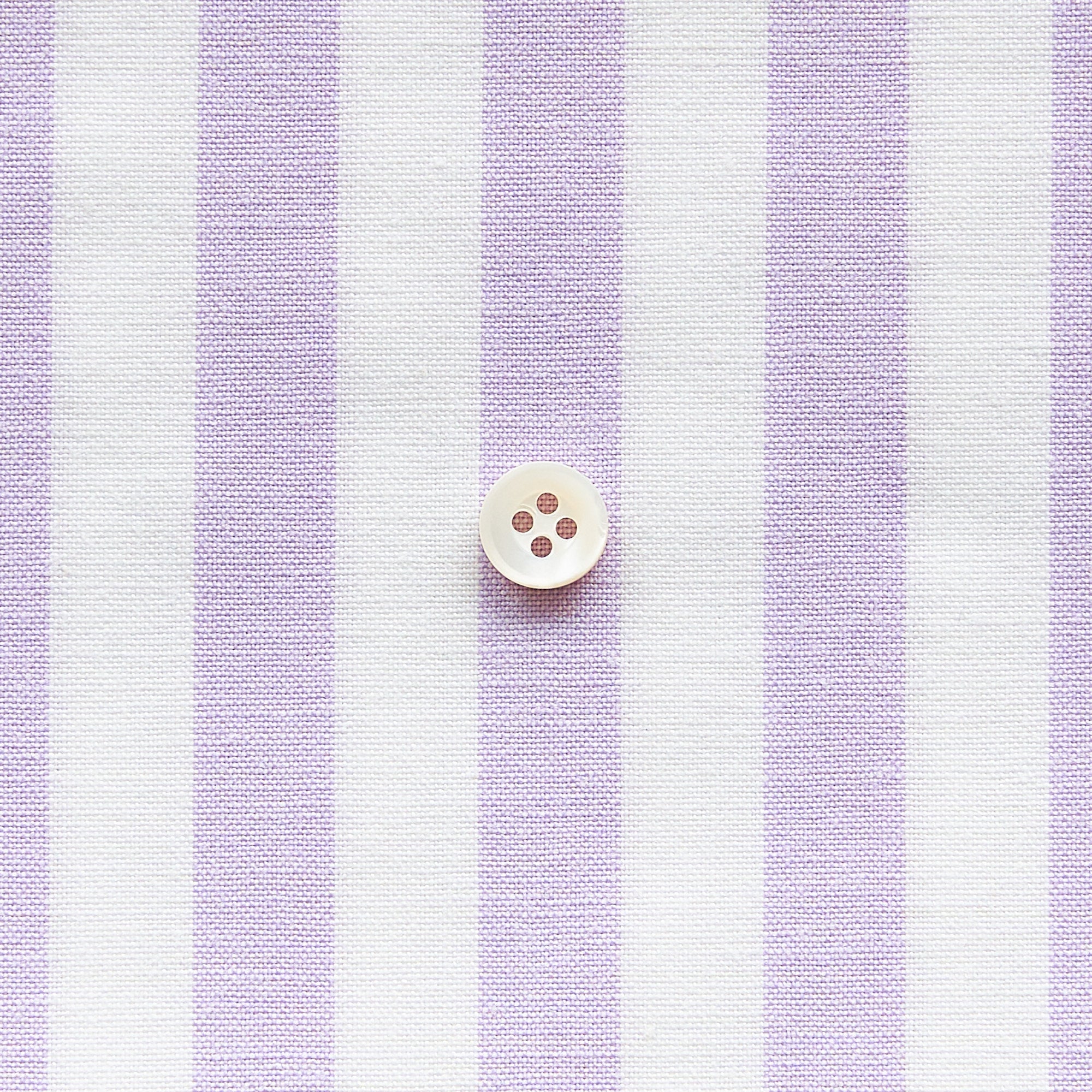 綿ポリダンガリー ストライプ#柄の大きさ_12mm#カラー_#123 ペールラベンダー